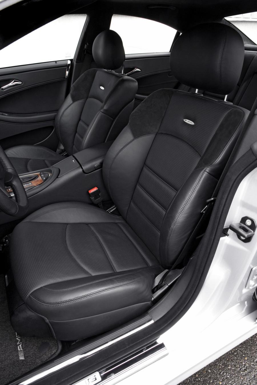  Mercedes-Benz CLS63 AMG 2007 года  (фото 2 из 76)